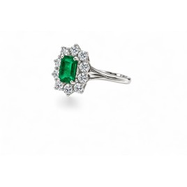 L'Émeraude Impériale – Bague Marguerite Diamants & Émeraude