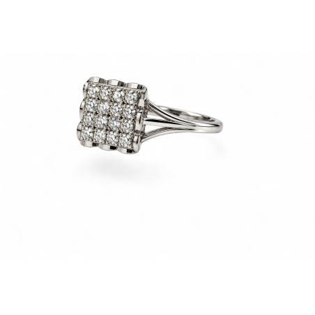 L'Éclat de Minuit – Bague Pavée de Diamants en Or Blanc
