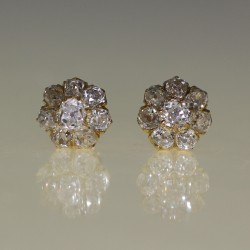 Clous d'oreilles diamants 190-1910
